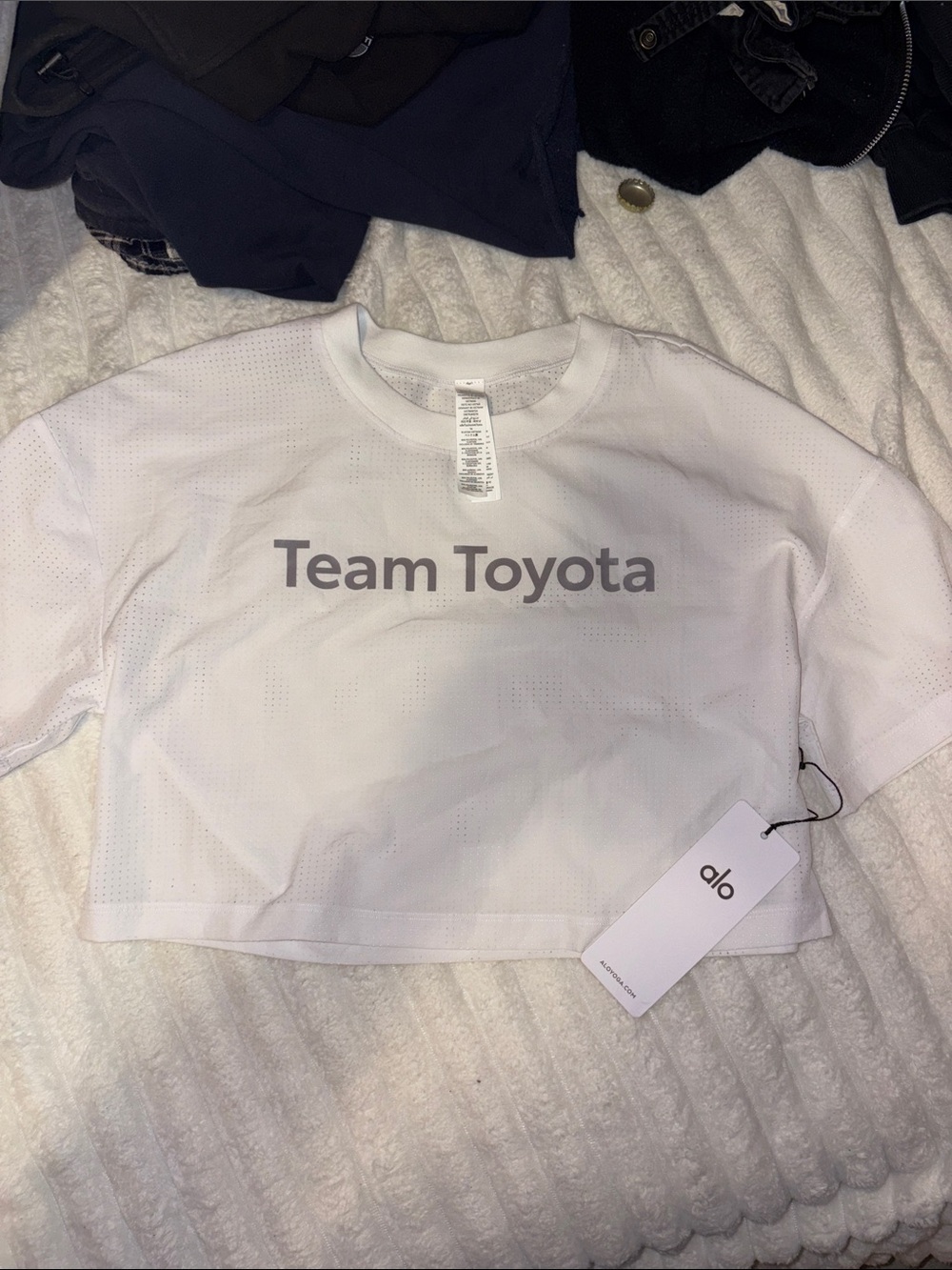 ALO Yoga White 'Team Toyota' Cropped Tee
